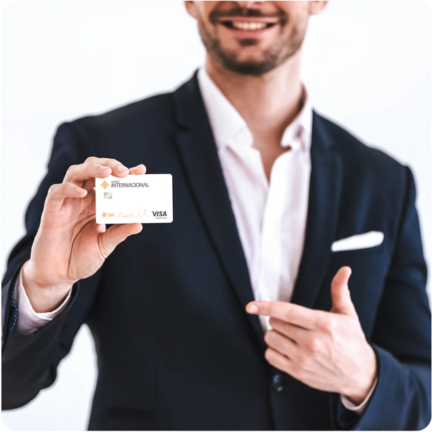 Tarjeta de Crédito Visa Emprsarial empresario con tarjeta de credito visa